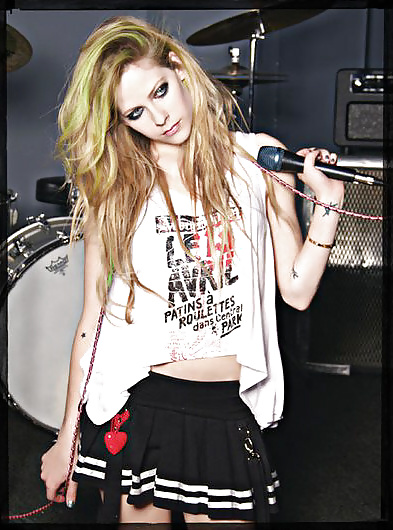 Avril Lavigne (non porn) #29128176