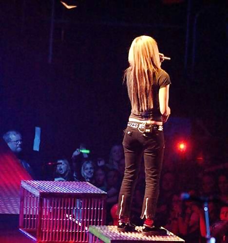 Avril Lavigne (non porn) #29128293