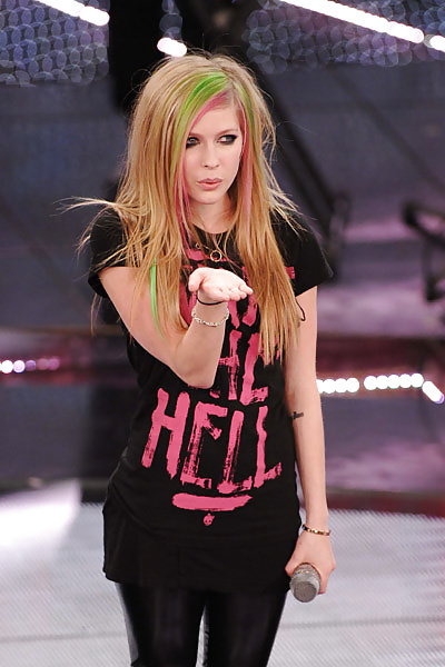 Avril Lavigne (non porn) #29128538