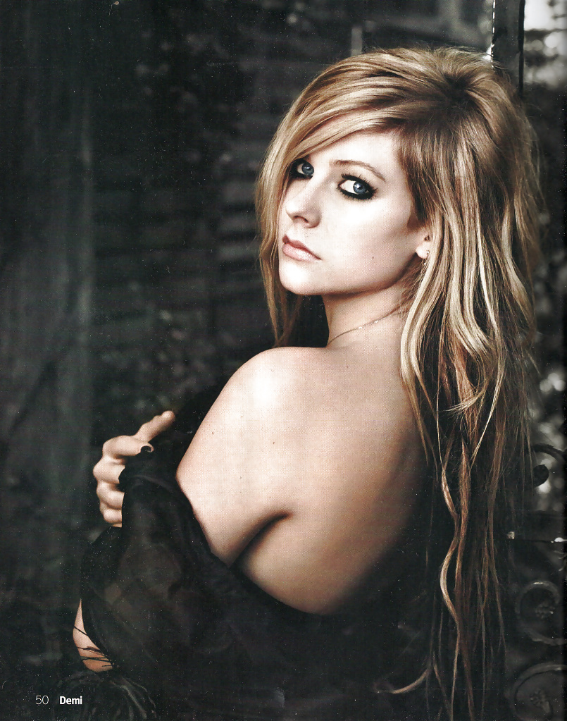 Avril lavigne (non porno)
 #29128549