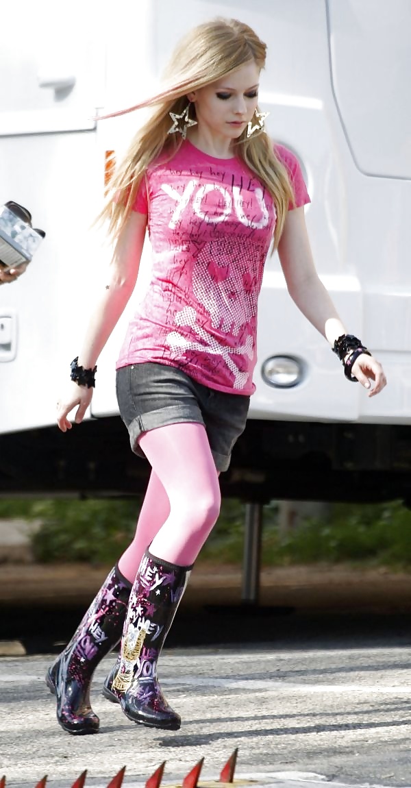 Avril Lavigne (non porn) #29128594