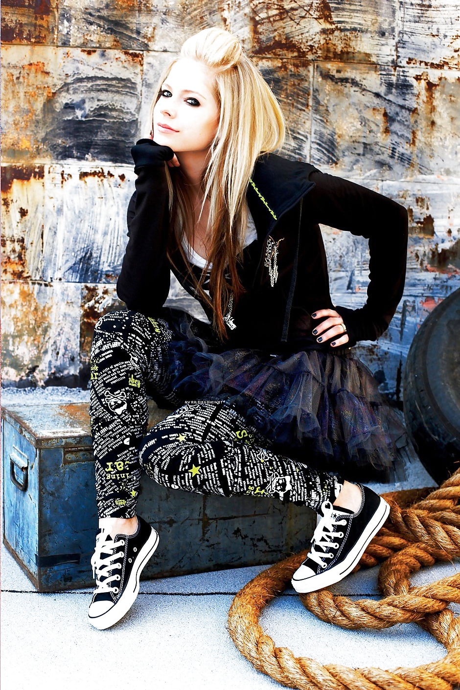 Avril Lavigne (non porn) #29128633