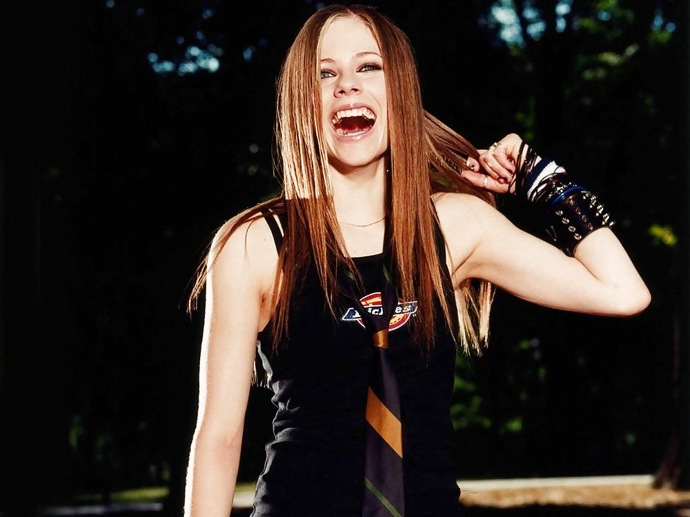Avril Lavigne (non porn) #29128822