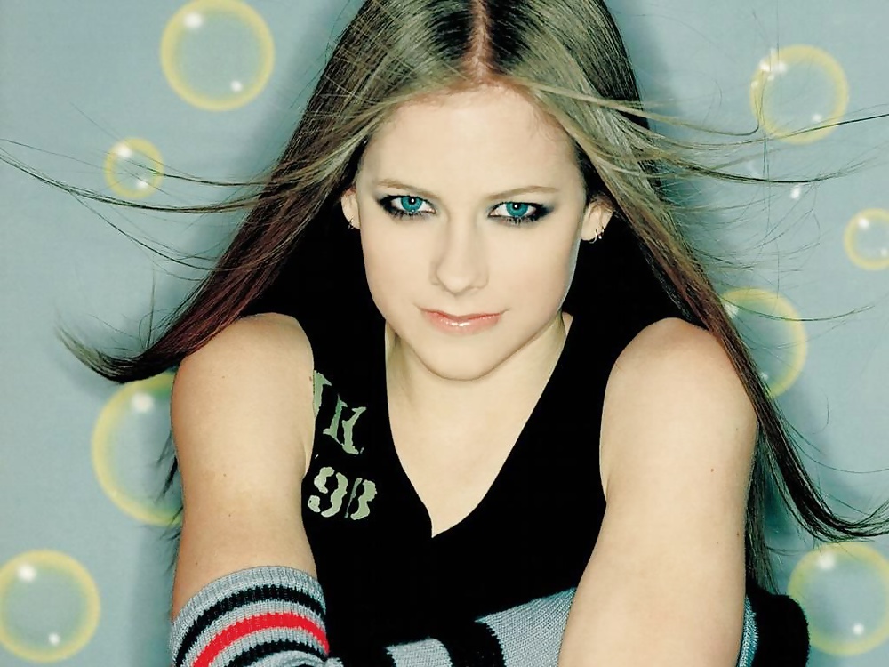 Avril Lavigne (non porn) #29128970