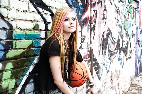 Avril Lavigne (non porn) #29129058