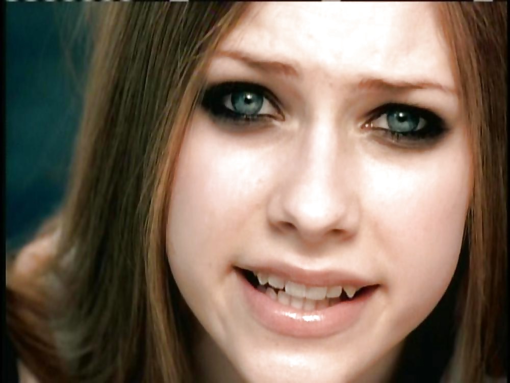 Avril Lavigne (non porn) #29129342