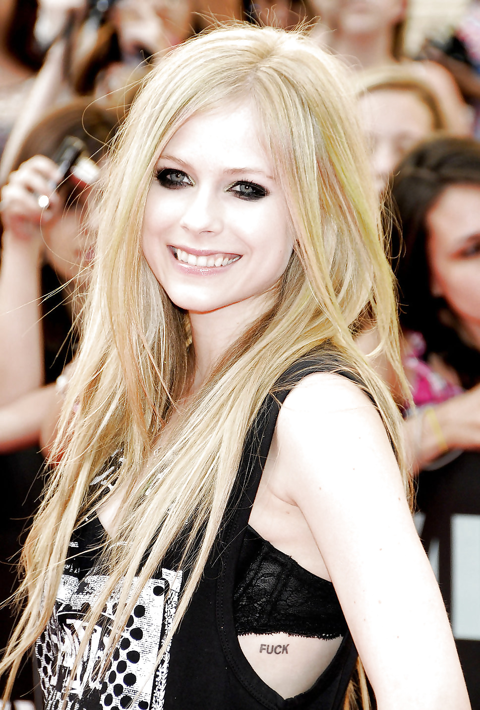 Avril Lavigne (non porn) #29129362
