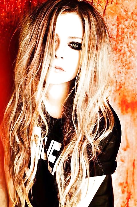 Avril Lavigne (non porn) #29129613