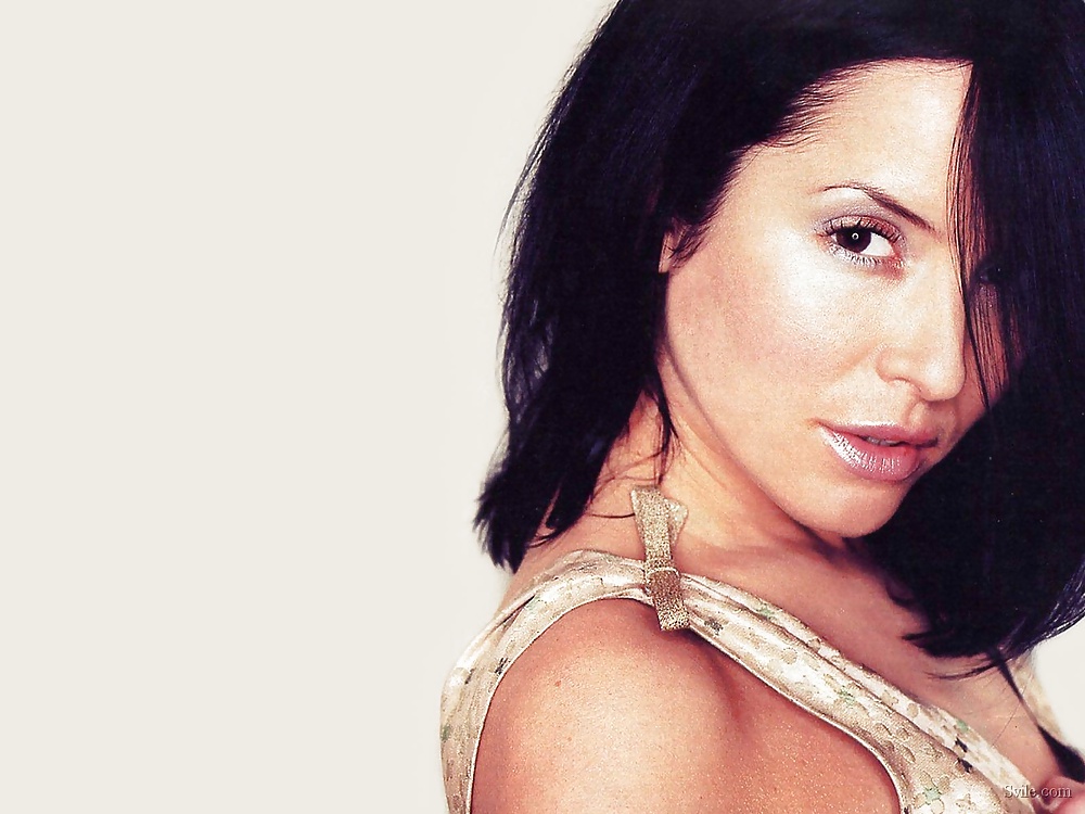 Andrea corr
 #31569679