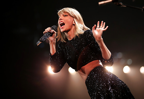 Taylor swift a kiis fm's jingle ball 2014
 #39215352