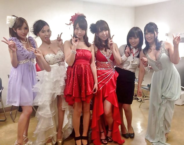 Yui hatano consiguió 2014 av premio a la mejor actriz
 #35164150
