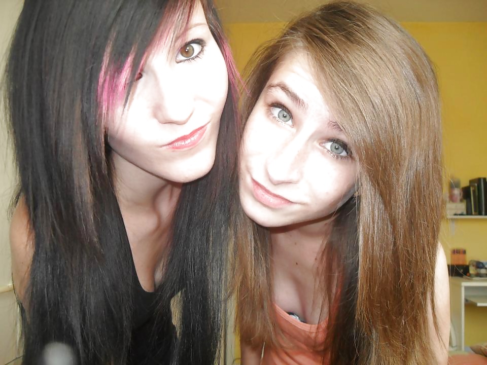 Moi et ma pote
 #26287615