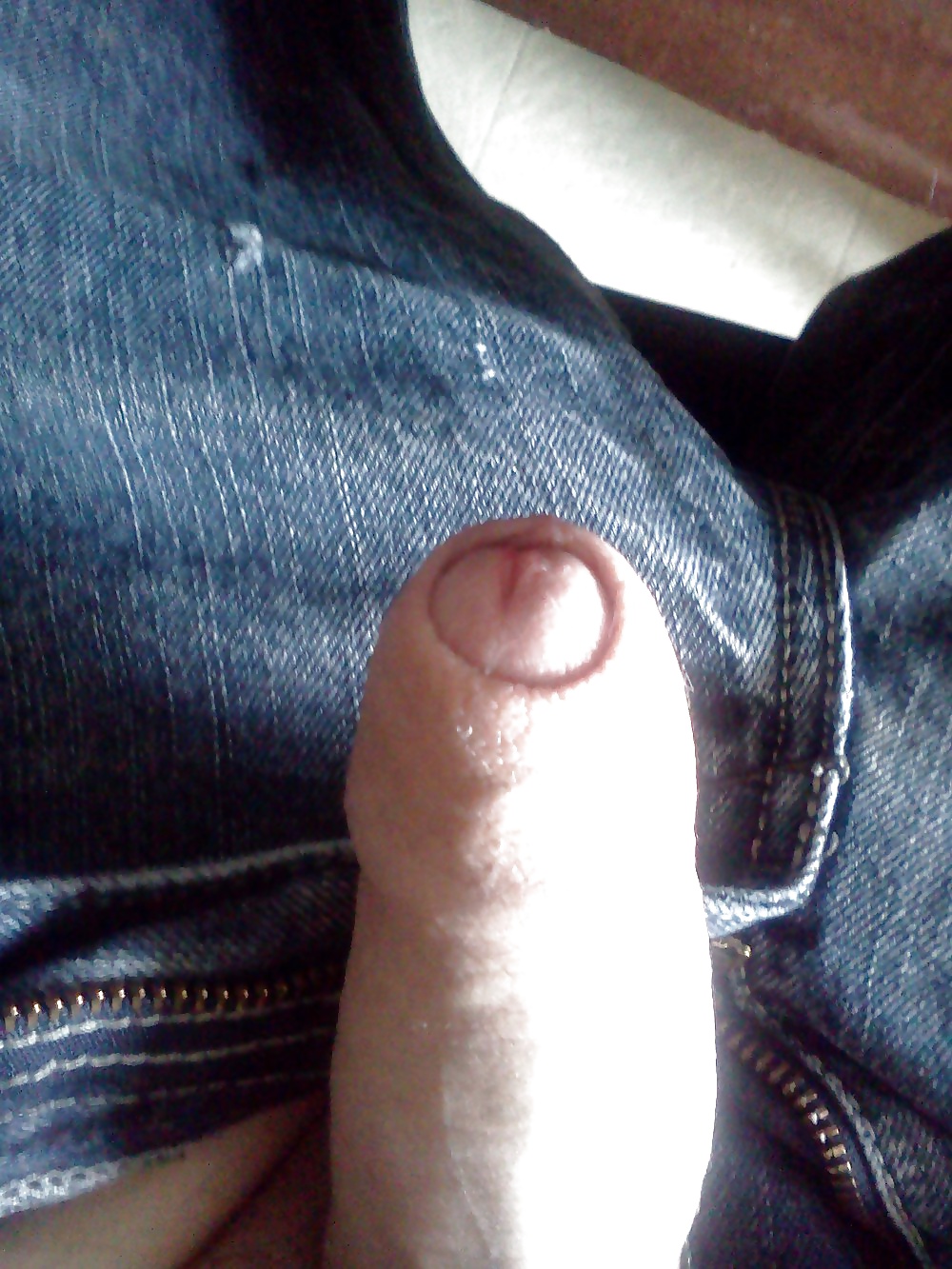Popping out #31608554