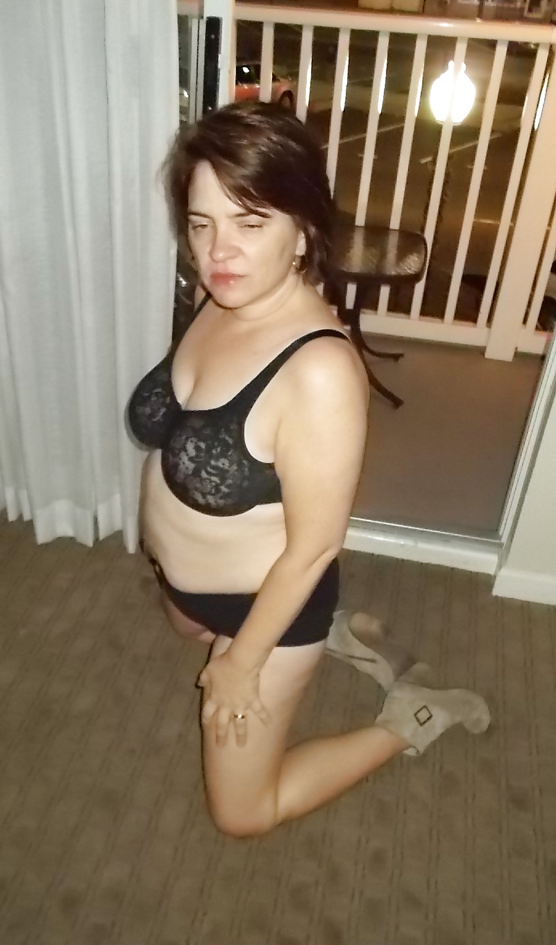 Wife of a sissy on her knees ready to serve #28313646