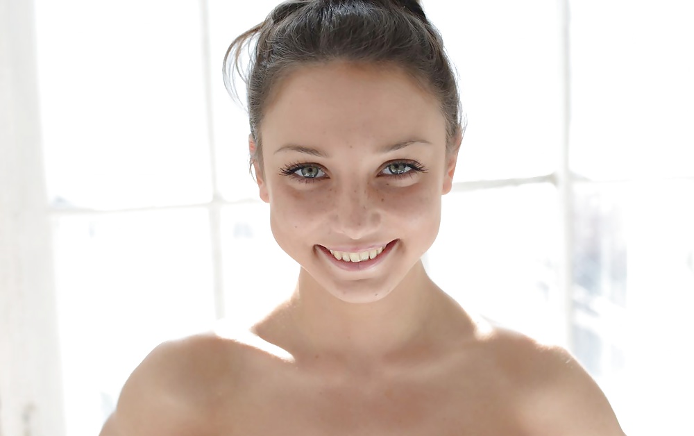 Teen nensi b 
 #28585437