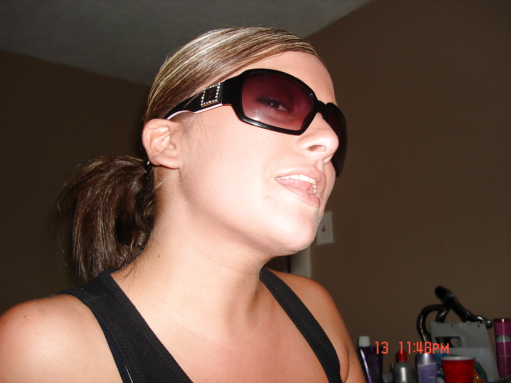 Linda chica 
 #24355356