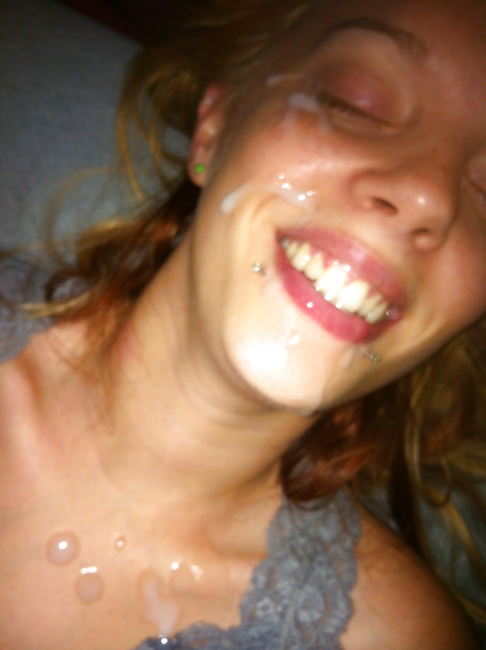 Cumshots e facials, corpi splendidi
 #26993855