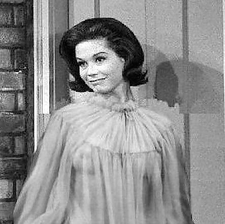 Mary Tyler Moore---Some Fakes For You #39752884