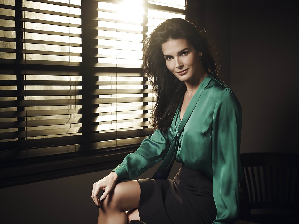 Angie Harmon #37977707