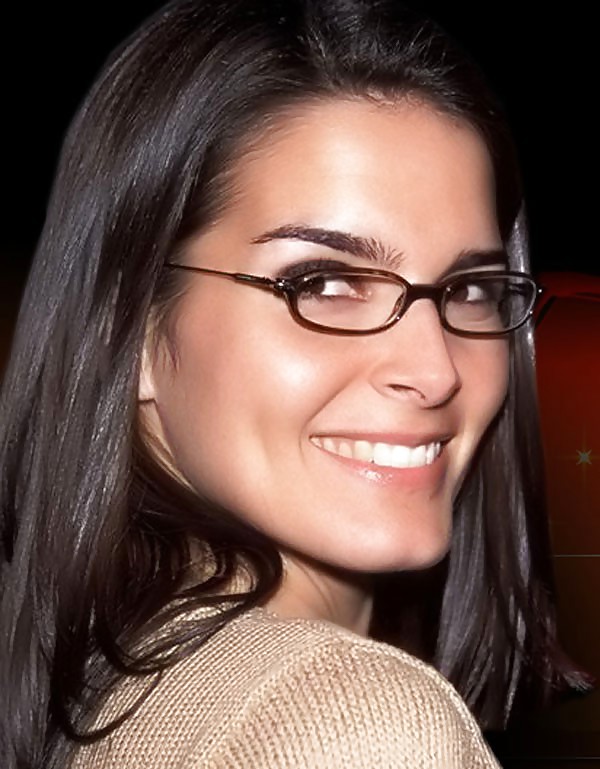 Angie harmon
 #37977905