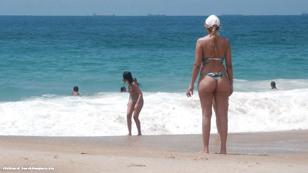 Nonporn candid brazil beach #23278977
