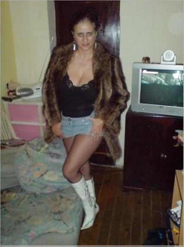 醜いセルビア人の巨乳の売春婦
 #24492280