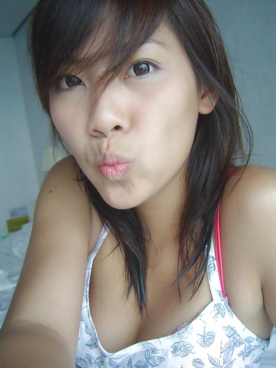 Chinese Plantureuse Fille Singapore #39779399