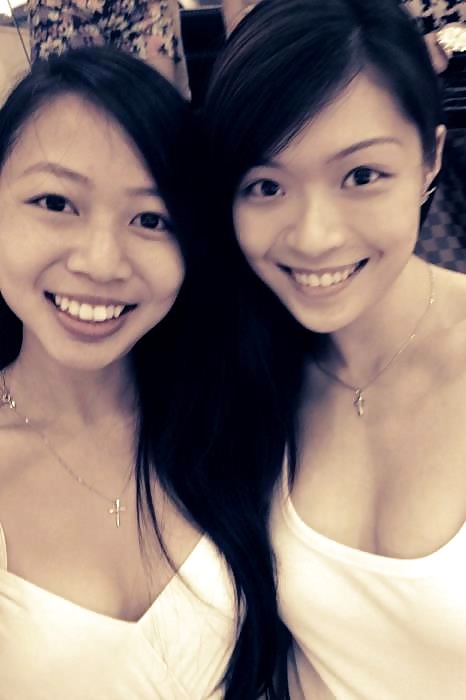 Chinesisch Vollbusige Singapur Mädchen #39779734