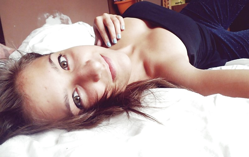 18歳の女の子
 #33763866