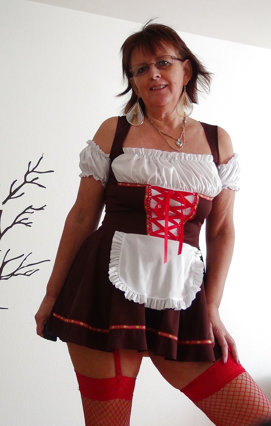 Sought after sexy mature beerbabe
 #25388222