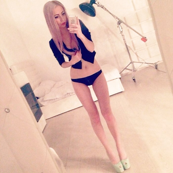 ソーシャルネットワークからロシアの女の子38
 #26184047