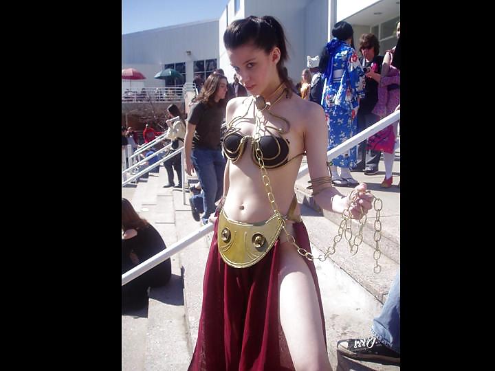 Star Wars Slave Leia Dressed and Undressed Gallery 1 #37388267