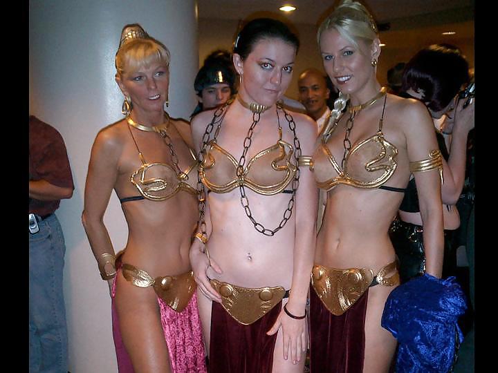 Star Wars Leia Slave Habillé Et Galerie 1 Déshabillée #37388282