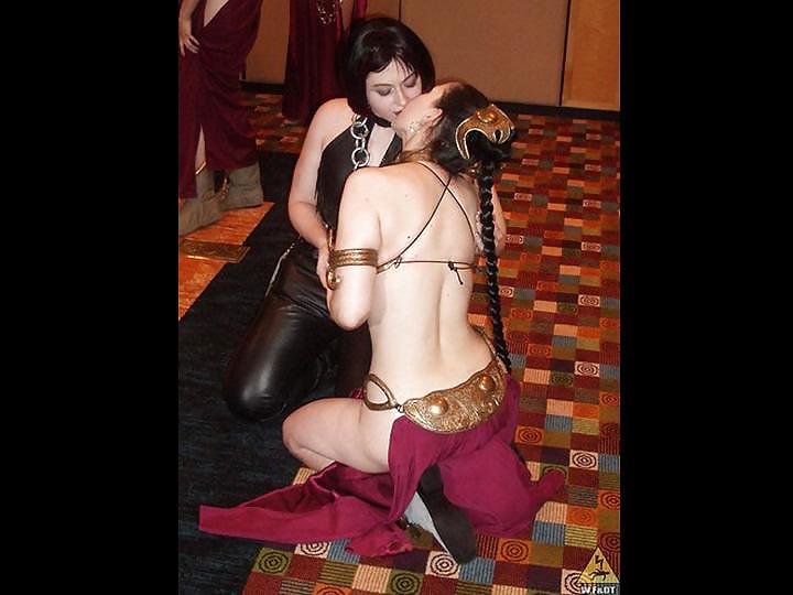 Star Wars Slave Leia Dressed and Undressed Gallery 1 #37388350
