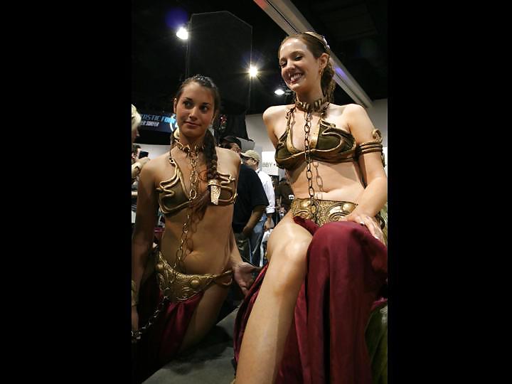 Star Wars Leia Slave Habillé Et Galerie 1 Déshabillée #37388402