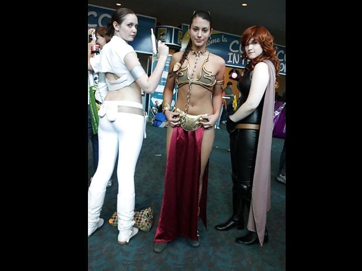 Star Wars Slave Leia Dressed and Undressed Gallery 1 #37388410