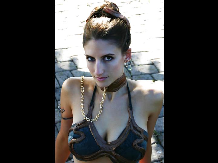 Star Wars Slave Leia Dressed and Undressed Gallery 1 #37388440