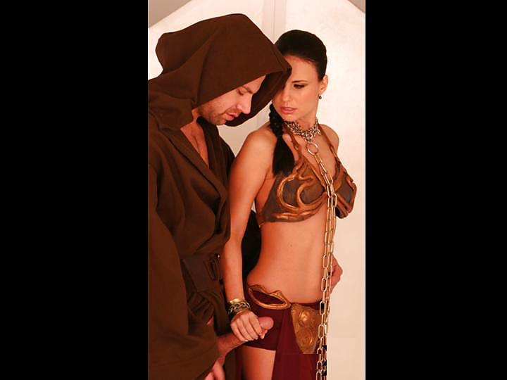 Star Wars Slave Leia Dressed and Undressed Gallery 1 #37388461