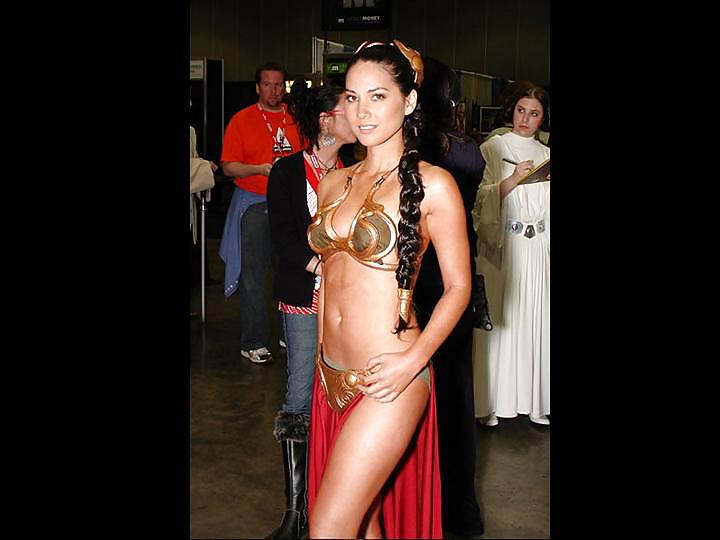 Star Wars Slave Leia Dressed and Undressed Gallery 1 #37388502