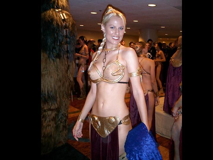 Star Wars Slave Leia Dressed and Undressed Gallery 1 #37388506
