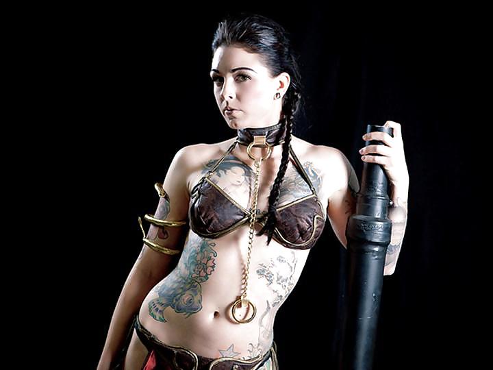 Star Wars Slave Leia Dressed and Undressed Gallery 1 #37388537