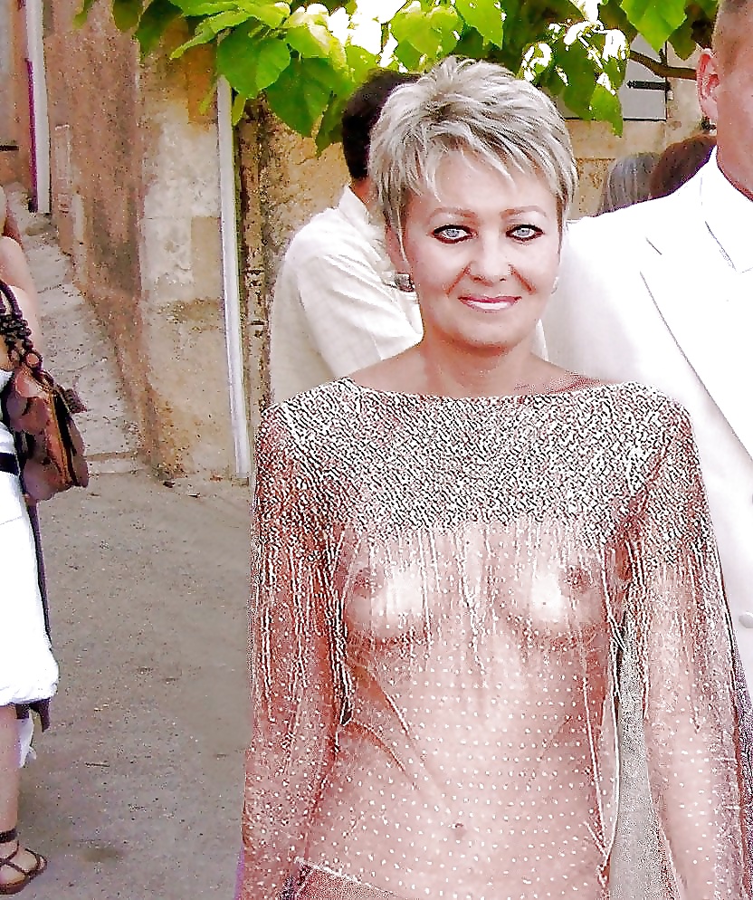 ¡Con clase, chic, con una perversión!
 #26518100