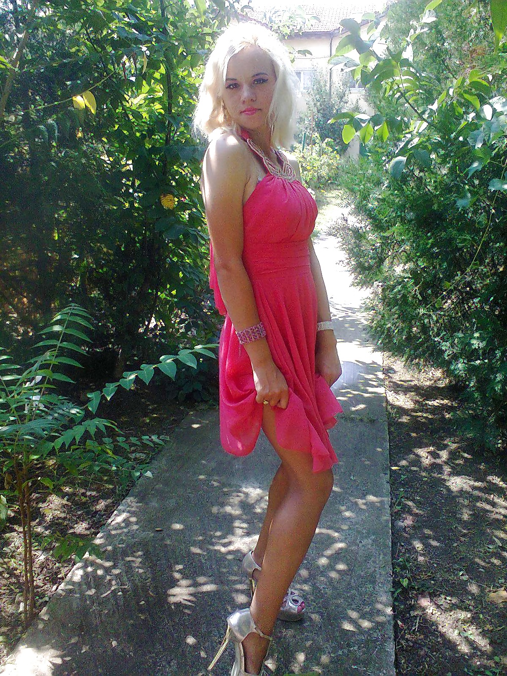 ナディーン2
 #31600251