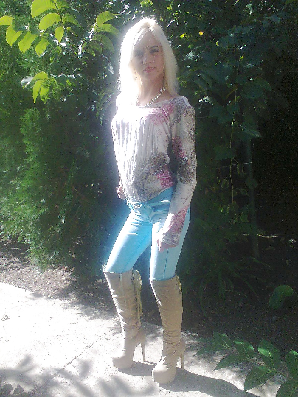 ナディーン2
 #31600254