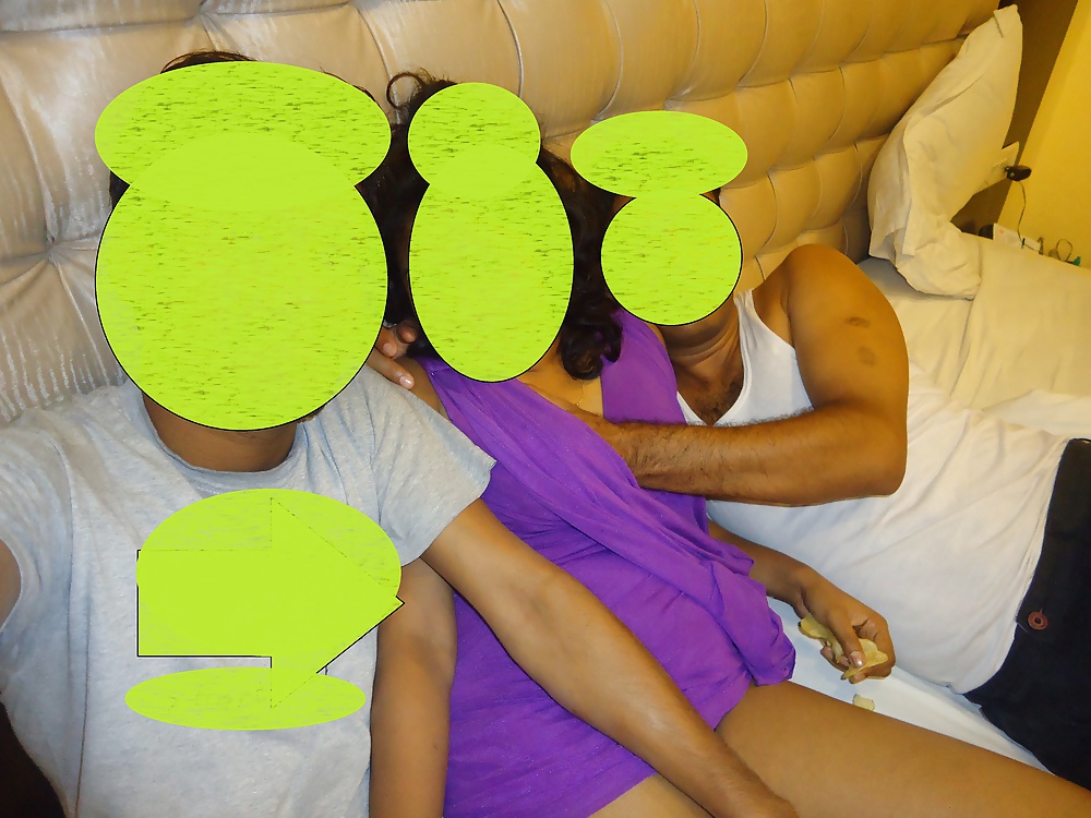 Deepak minu amit en el primer trío (jabalpur)
 #38551002