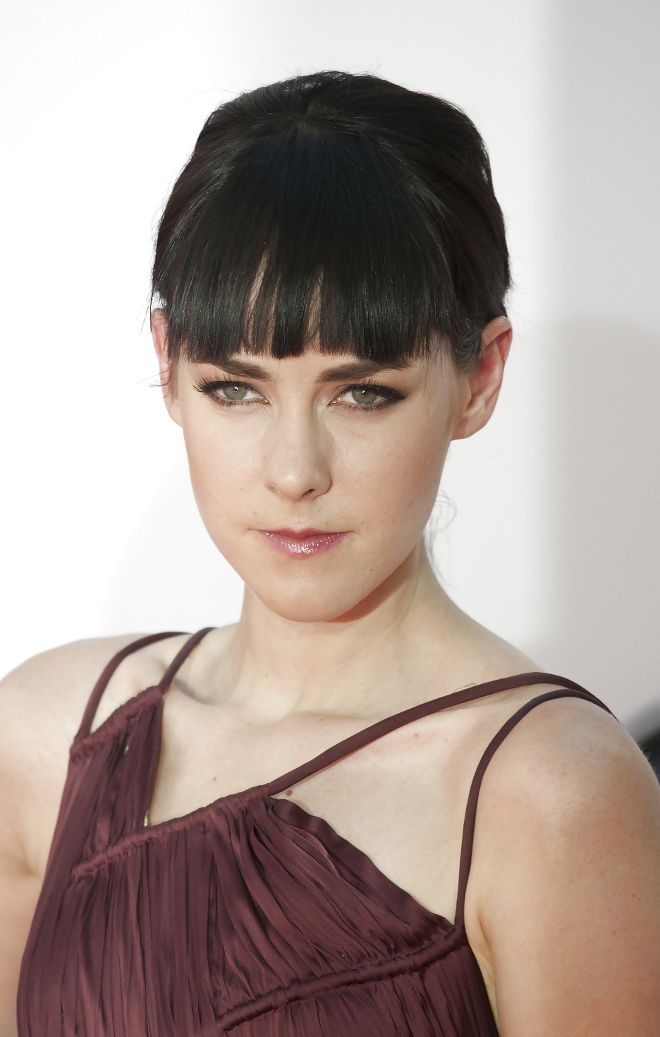 Jena Malone
 #32008052