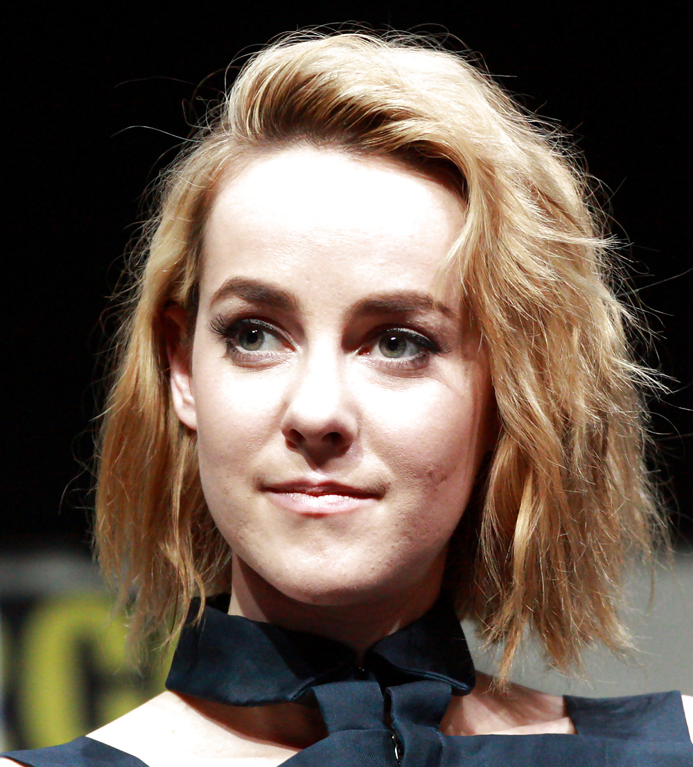 Jena Malone
 #32008060