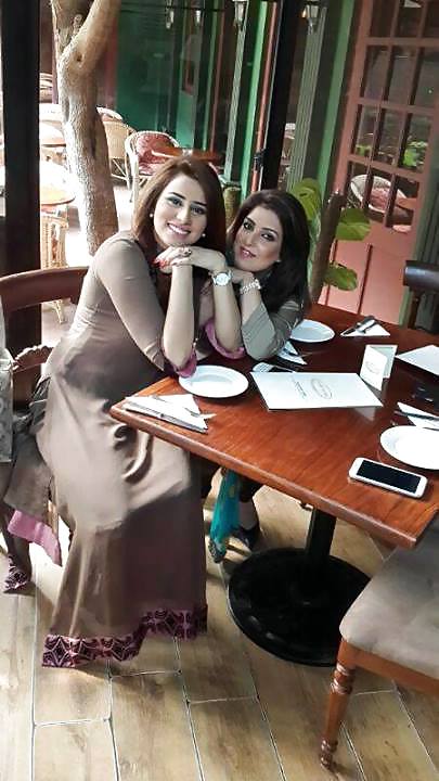 Paki news readers #36623013