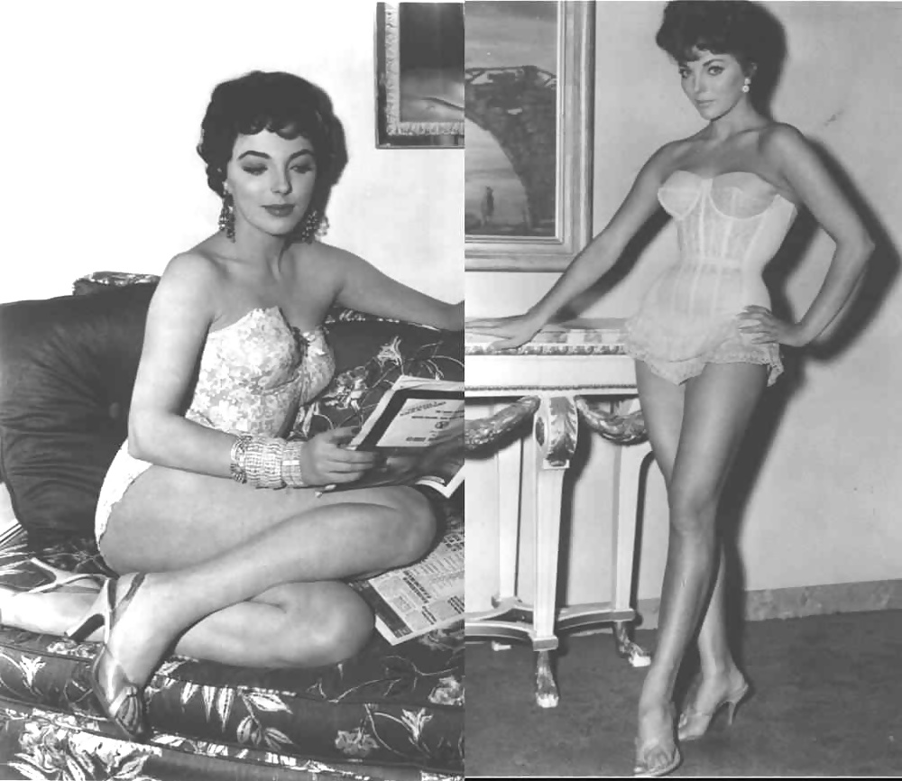 Joan Collins #25456675