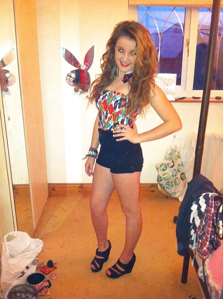 Tight jóvenes faldas apretadas 7
 #34632163